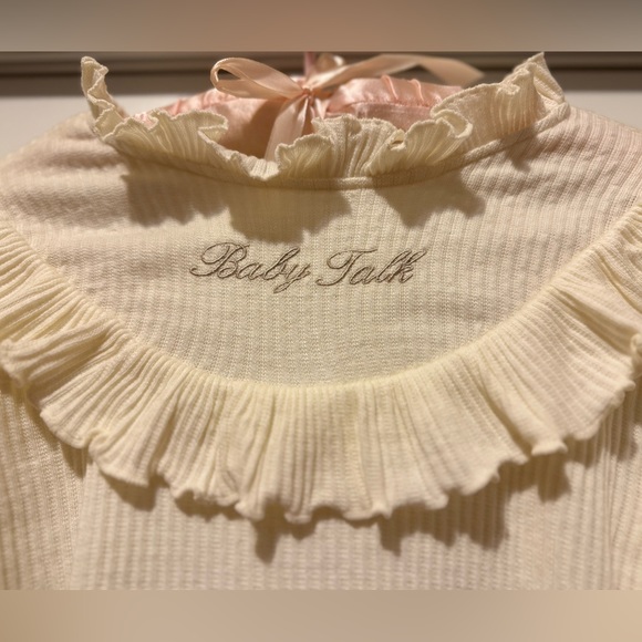 ANK ROUGE HIGH NECK FRILL & EMBROIDERY TOP - Picture 3 of 5